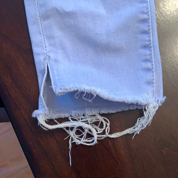 Old Navy Rockstar skinny cutoff jeans 2 - Picture 4 of 5
